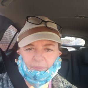 Meet your Posher, Cindy